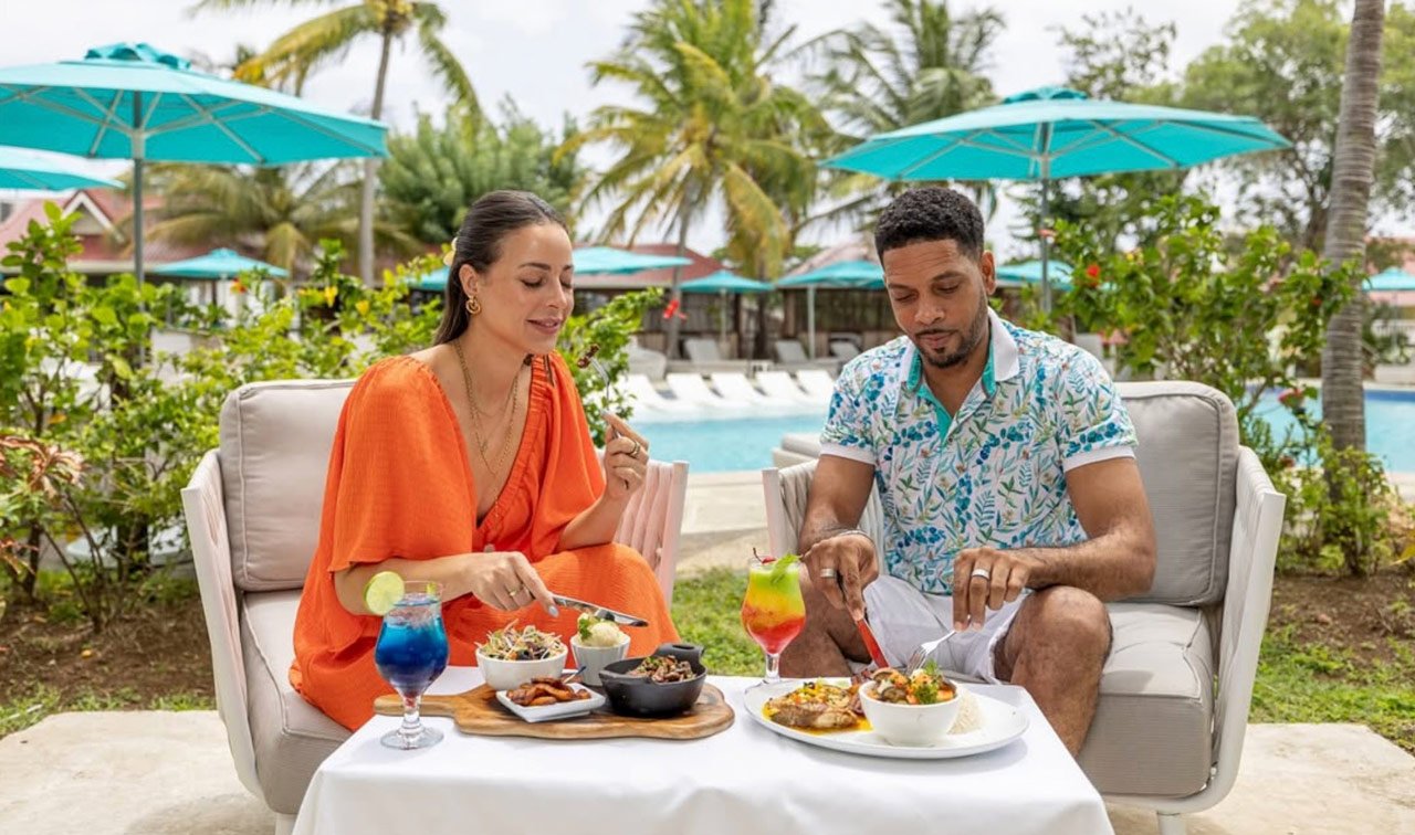 Dine the Night Away at Coco Palm